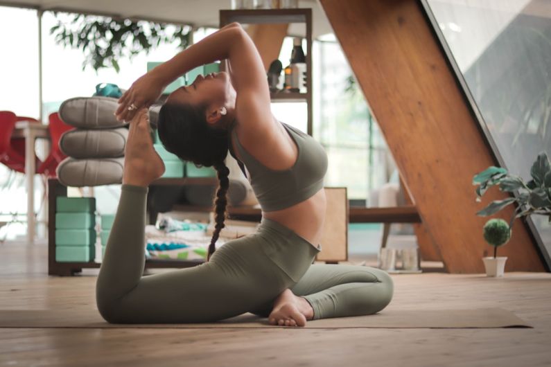 Athlete Yoga - woman doing yoga